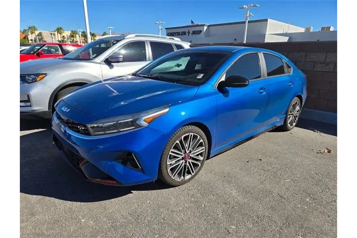 $21588 : Kia Forte 2023 GT 4dr Sedan image 3