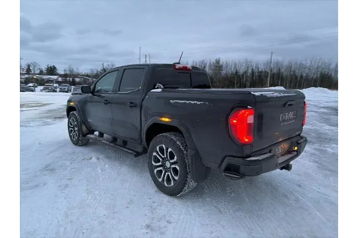 $37500 : GMC Canyon 2023 4x4 AT4 4dr image 3