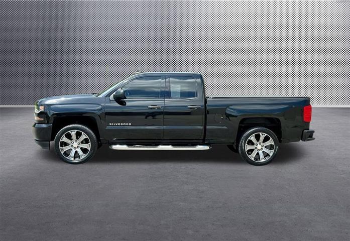 $22787 : 2018 Silverado 1500 Custom image 4