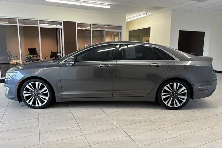 $15997 : Lincoln MKZ 2019 AWD Reserve image 7