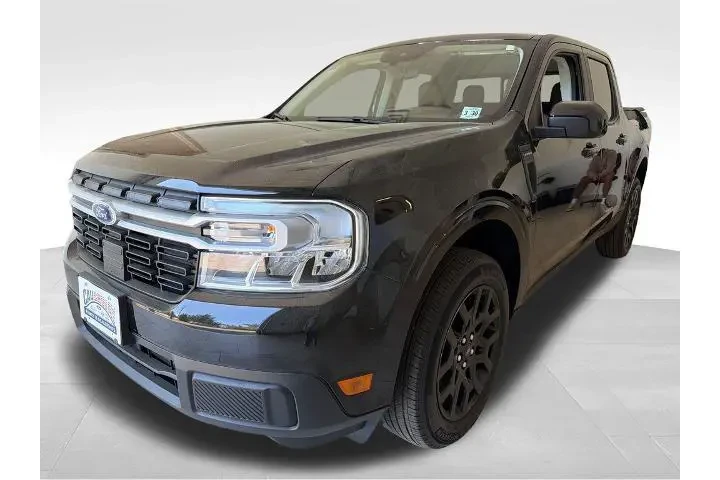 $34985 : Ford Maverick 2024 Lariat 4d image 3