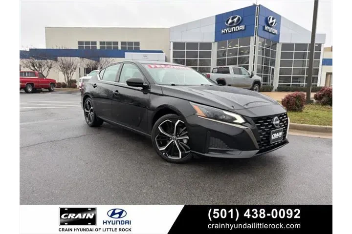 $22233 : Nissan Altima 2025 2.5 SR 4d image 1