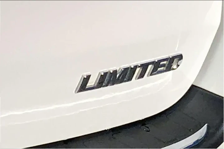 $18353 : Toyota Highlander 2016 Limit image 9