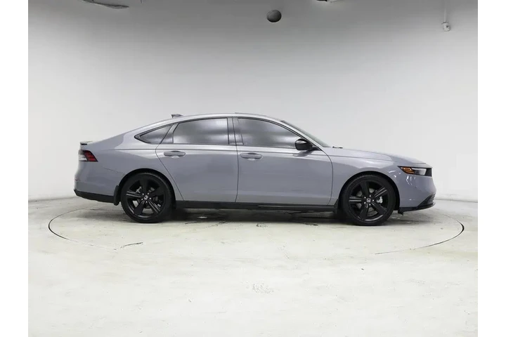 $29998 : Honda Accord Hybrid 2024 Spo image 7