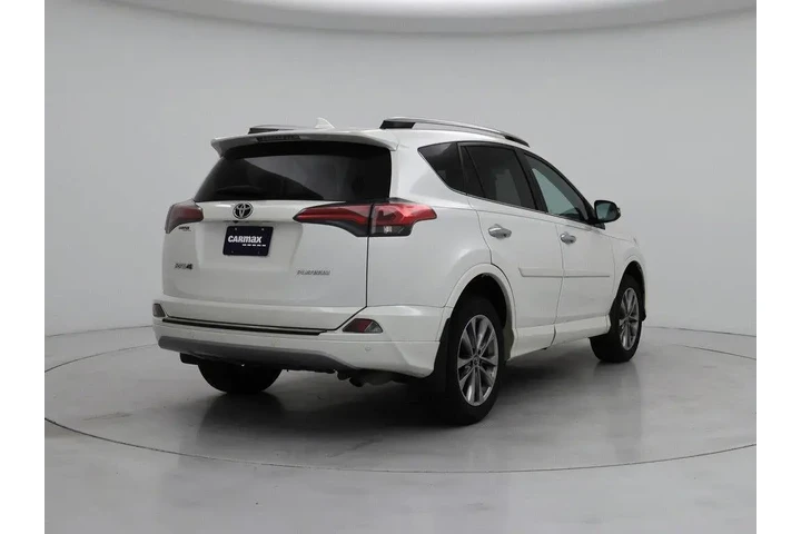 $24998 : Toyota RAV4 2017 Platinum 4d image 8