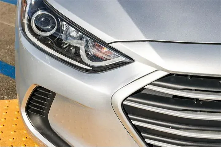 $11795 : Hyundai ELANTRA 2018 SEL 4dr image 10