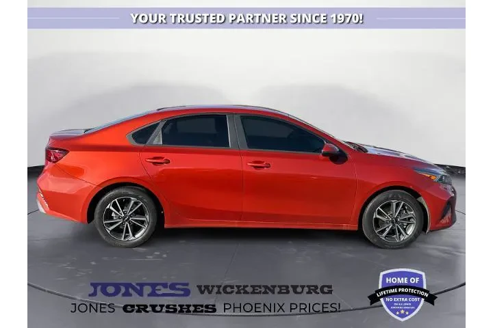 $18627 : Kia Forte 2023 LXS 4dr Sedan image 6