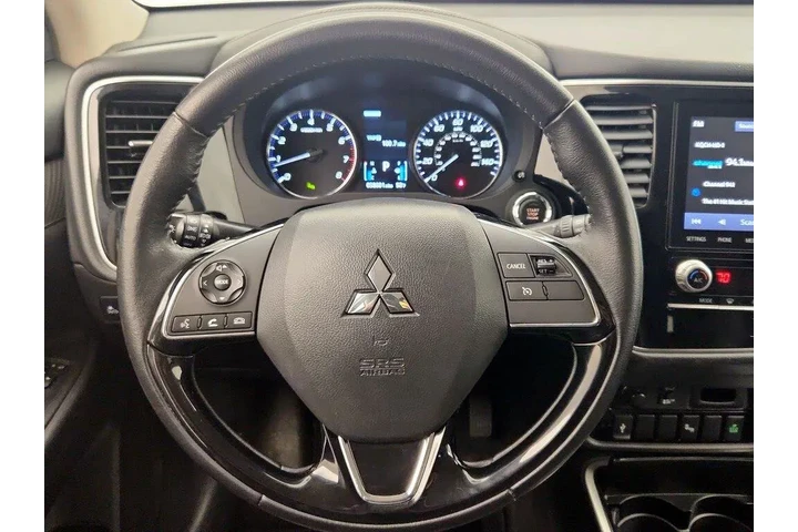 $19998 : Mitsubishi Outlander 2020 AW image 10