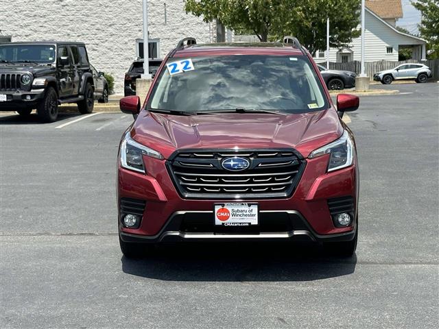 $22884 : PRE-OWNED 2022 SUBARU FORESTE image 6