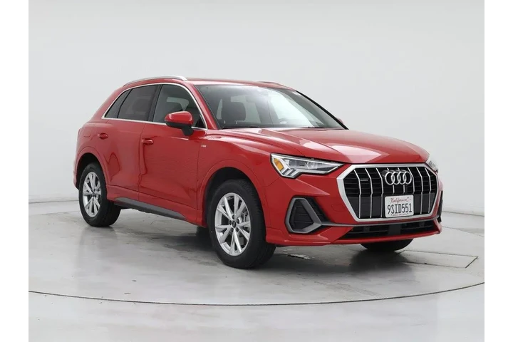 $26998 : Audi Q3 2024 AWD quattro S l image 1