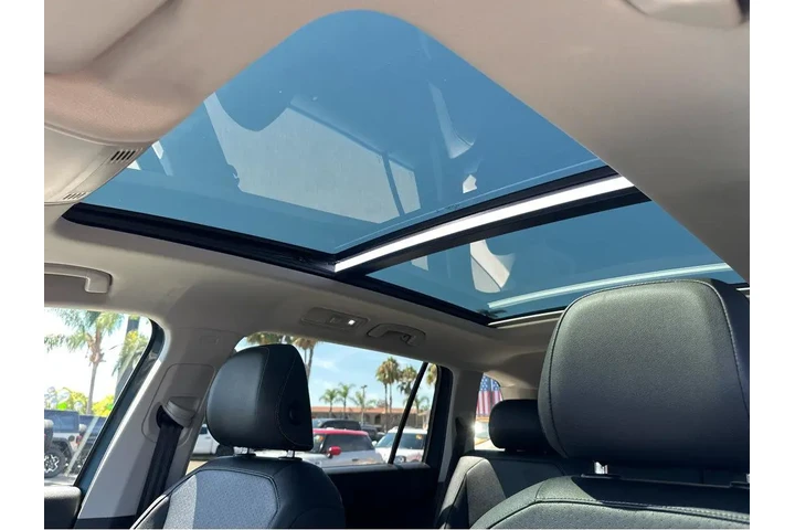 $18997 : 2019 Tiguan SE image 8