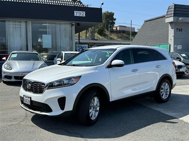 $17995 : 2019 Sorento image 5