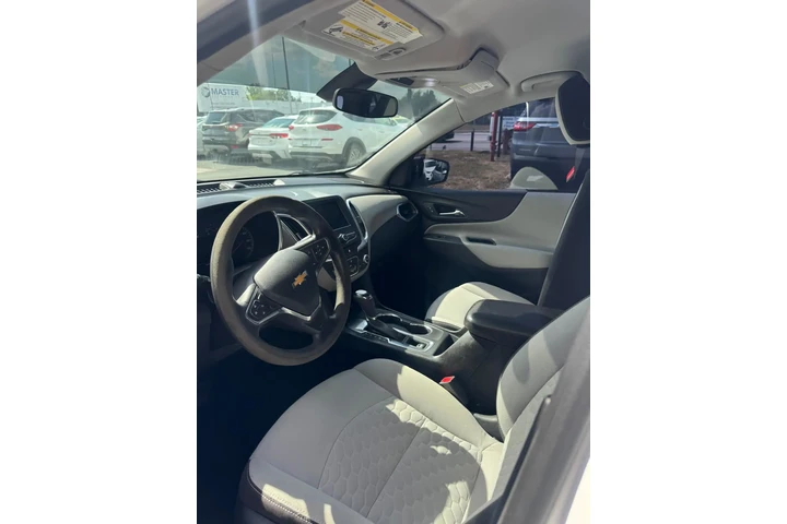 $13000 : Chevrolet Equinox LS Sport image 2