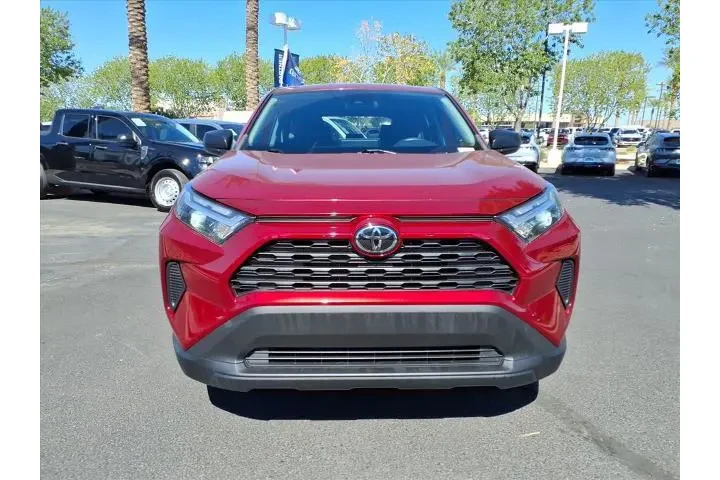 $24963 : Toyota RAV4 2023 LE 4dr SUV image 2
