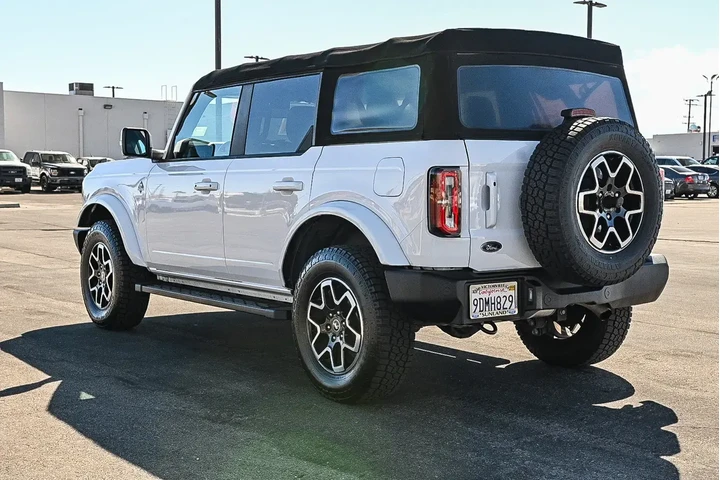 Ford Bronco 2022 4x4 Badland image 6