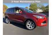 2015 Escape Titanium en Madison