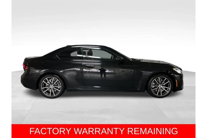 $36688 : 2024 2 Series 230i image 6
