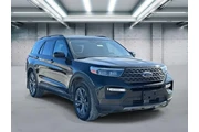 $27944 : Ford Explorer 2023 AWD XLT 4 thumbnail