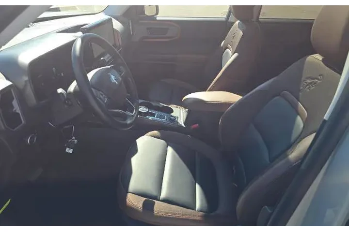 $30981 : Ford Bronco Sport 2025 AWD O image 5