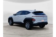 $23999 : Hyundai KONA 2026 SE 4dr SUV thumbnail
