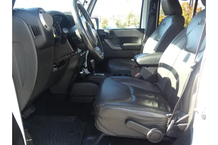 $22990 : Jeep Wrangler Unlimited 2016 image 10