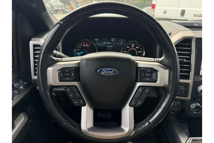 2018 F-150 Platinum image 9