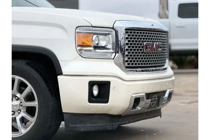 $24800 : GMC Sierra 1500 2015 4x4 Den image 6