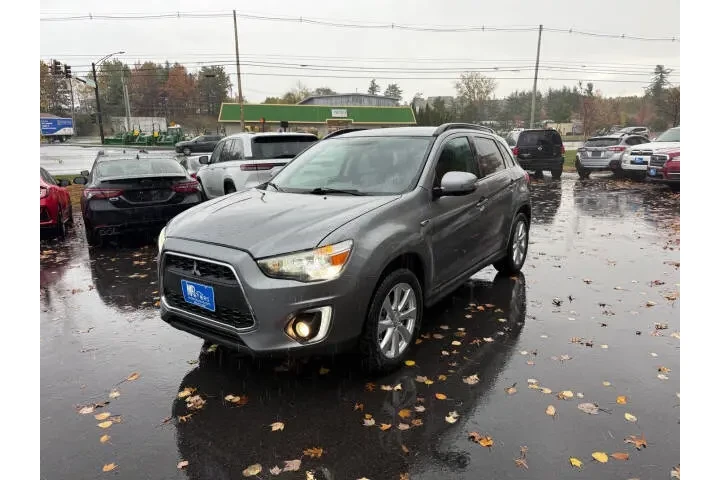 $12499 : 2015 Outlander Sport image 2