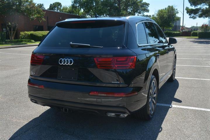 2017 Q7 2.0T quattro Premium image 7