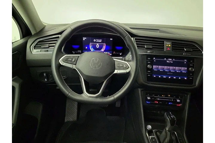 $25998 : Volkswagen Tiguan 2023 SE 4d image 10