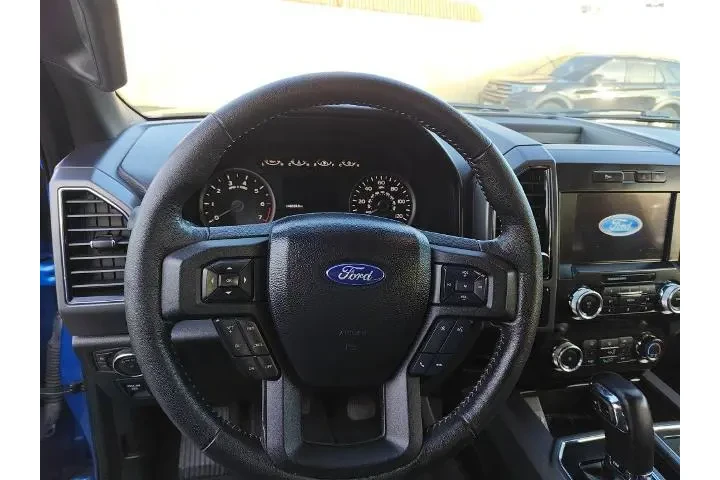 $28015 : Ford F-150 2019 4x2 XL 4dr S image 10