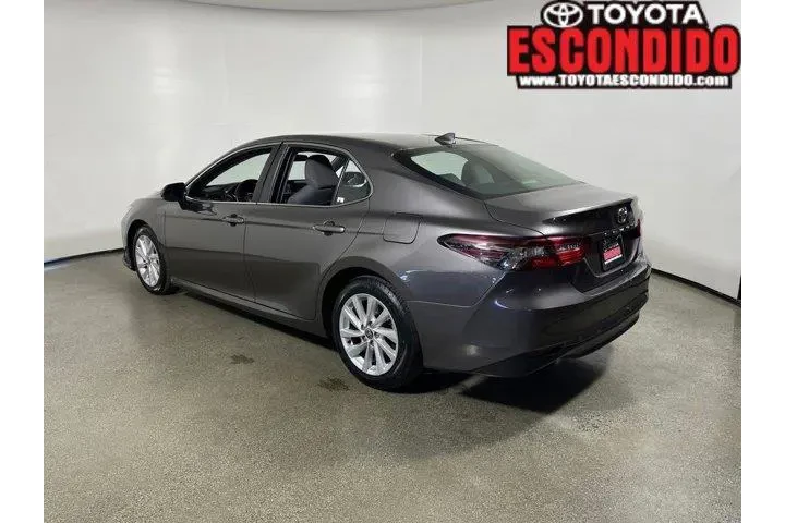 $26998 : Toyota Camry 2023 LE 4dr Sed image 5