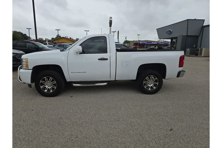 $10783 : Chevrolet Silverado 1500 201 image 2