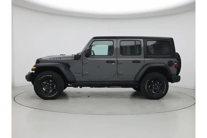 $27998 : Jeep Wrangler 2023 4x4 Willy image 3