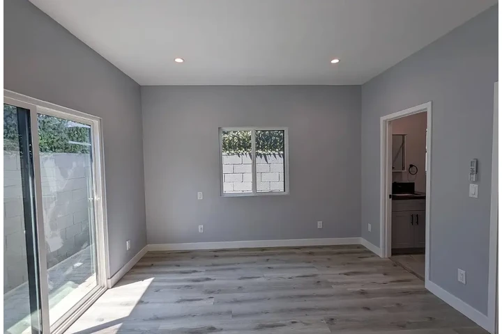 $3700 : Nice 3 bedroom house image 3