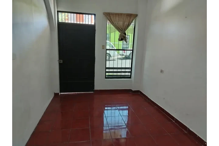 $230000 : VENDO EN CENTRO DE COJUTEPEQUE image 5