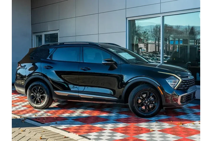 $21887 : Kia Sportage 2023 AWD X-Pro image 3