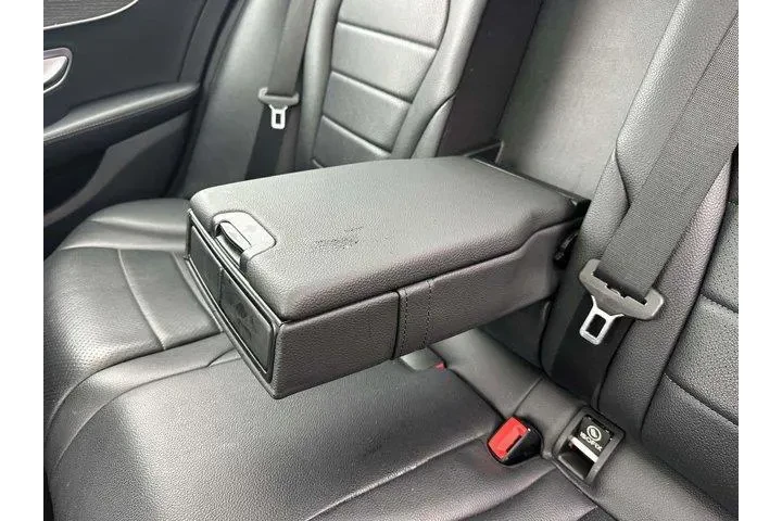 $14995 : Mercedes-Benz C-Class 2019 A image 10