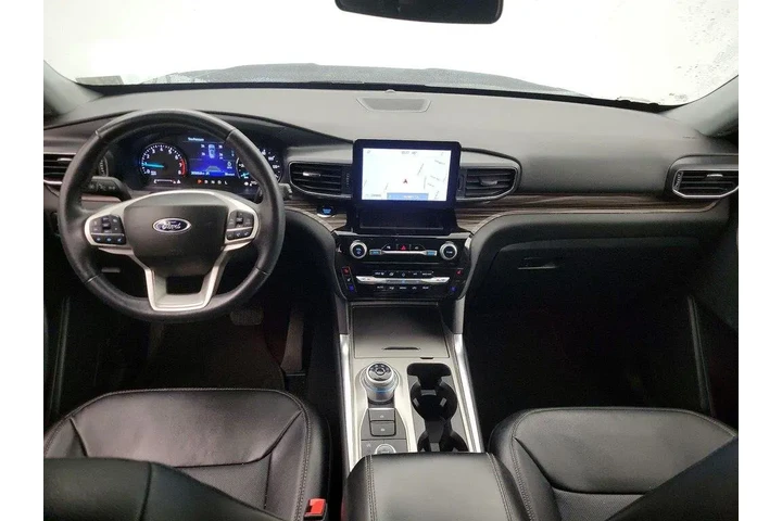 $33998 : Ford Explorer 2023 AWD Limit image 9