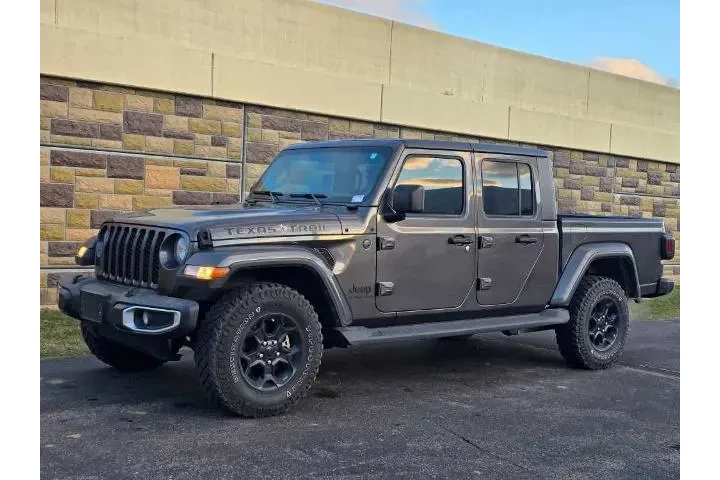 $33750 : Jeep Gladiator 2023 4x4 Spor image 7