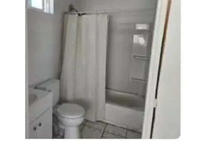 $1500 : POMONA RENTO ESTUDIO image 4