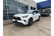 $26988 : Toyota Highlander 2022 L 4dr thumbnail