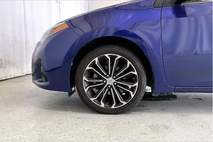 $13591 : Toyota Corolla 2015 S 4dr Se image 6