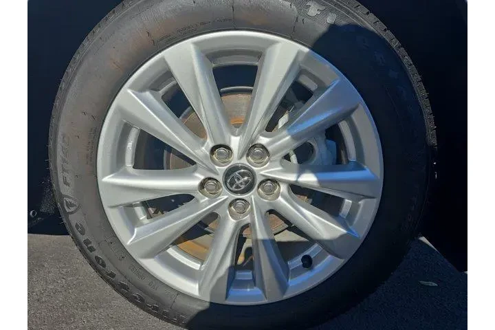 $24995 : Toyota Corolla 2024 LE 4dr S image 6