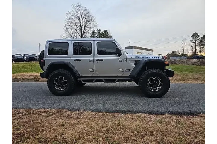 $36795 : Jeep Wrangler Unlimited 2021 image 4