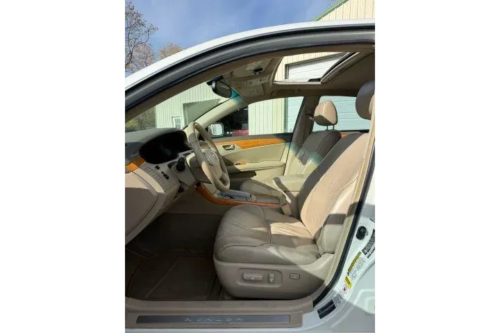 $5599 : Toyota Avalon 2006 XL 4dr Se image 5