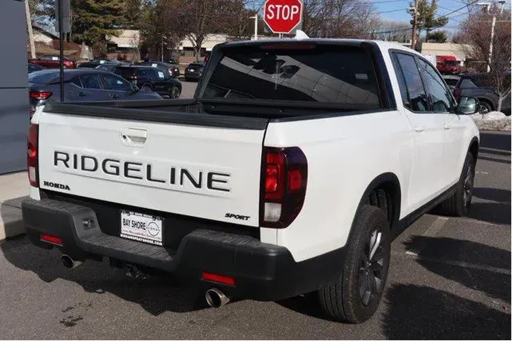 $33427 : Honda Ridgeline 2024 AWD Spo image 6