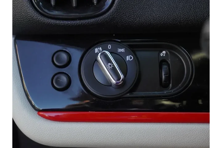 $33943 : MINI Countryman 2024 AWD Joh image 9