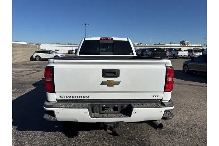 $39982 : Chevrolet Silverado 2500HD 2 image 6