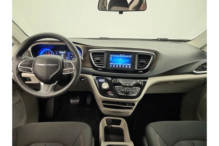 $17998 : Chrysler Pacifica 2018 L 4dr image 9